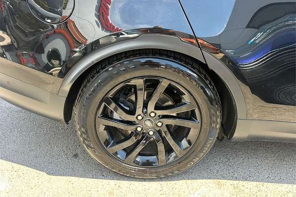 2020 Land Rover Discovery SD4 SE Series 5