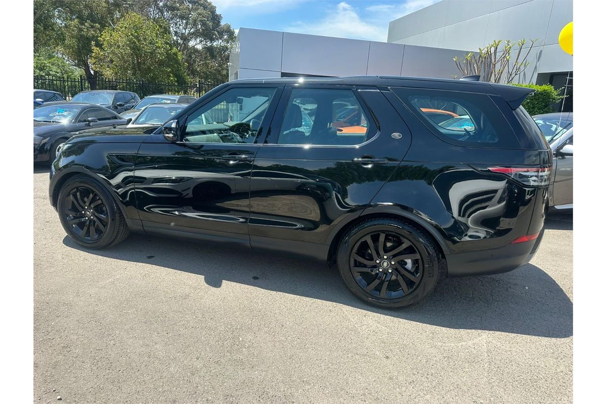 2020 Land Rover Discovery SD4 SE Series 5