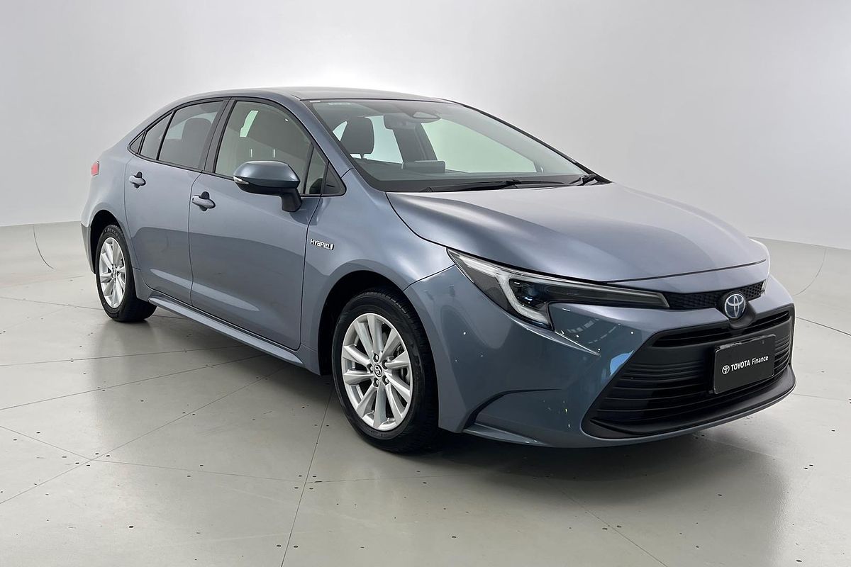 2024 Toyota Corolla SX Hybrid ZWE219R