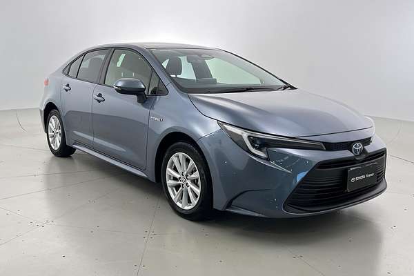 2024 Toyota Corolla SX Hybrid ZWE219R
