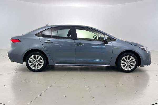 2024 Toyota Corolla SX Hybrid ZWE219R