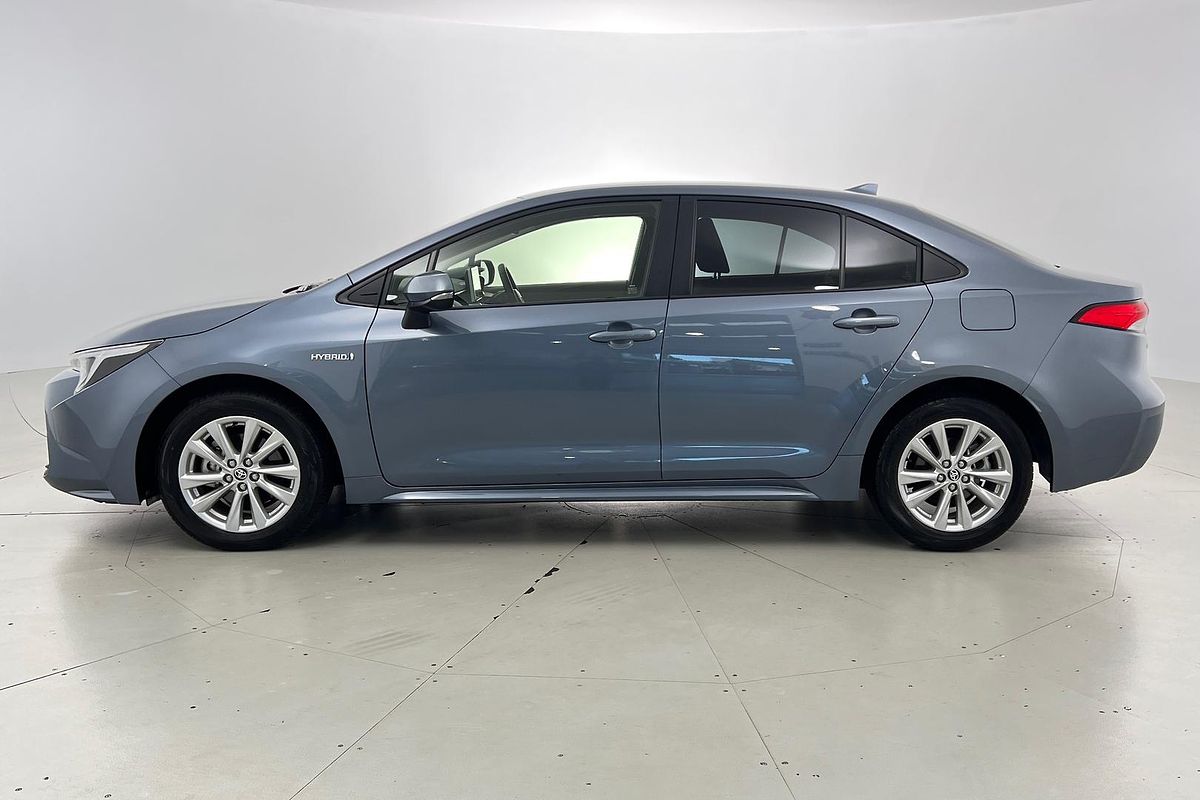 2024 Toyota Corolla SX Hybrid ZWE219R