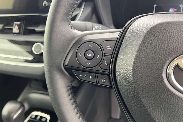 2024 Toyota Corolla SX Hybrid ZWE219R