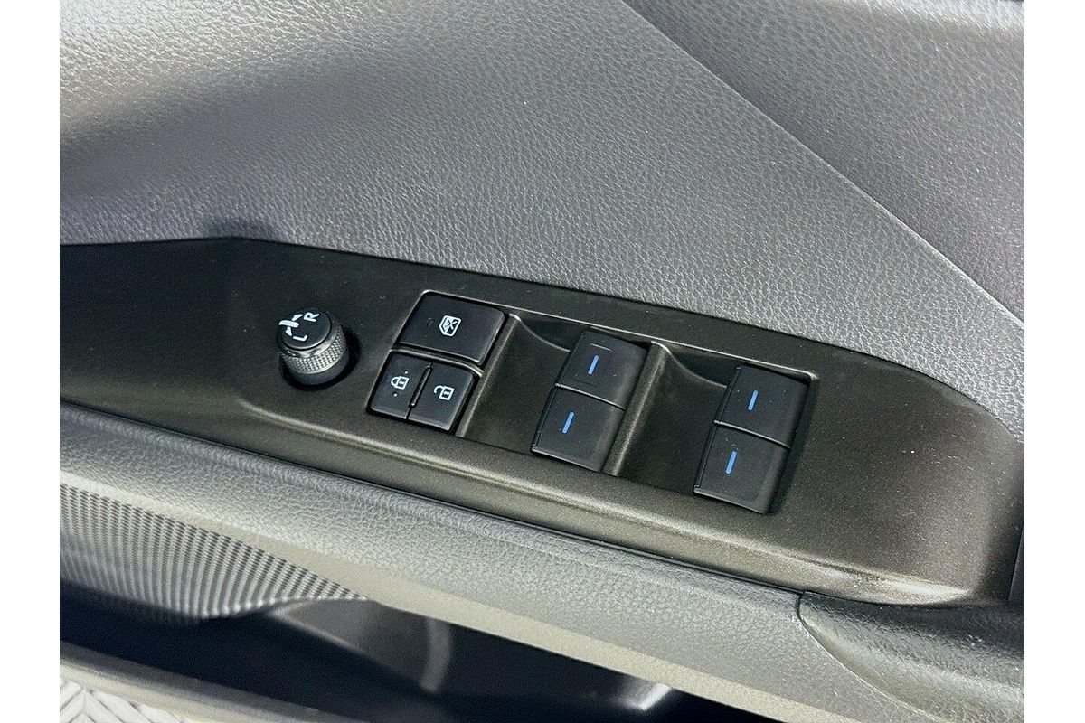 2021 Toyota Camry Ascent AXVH70R