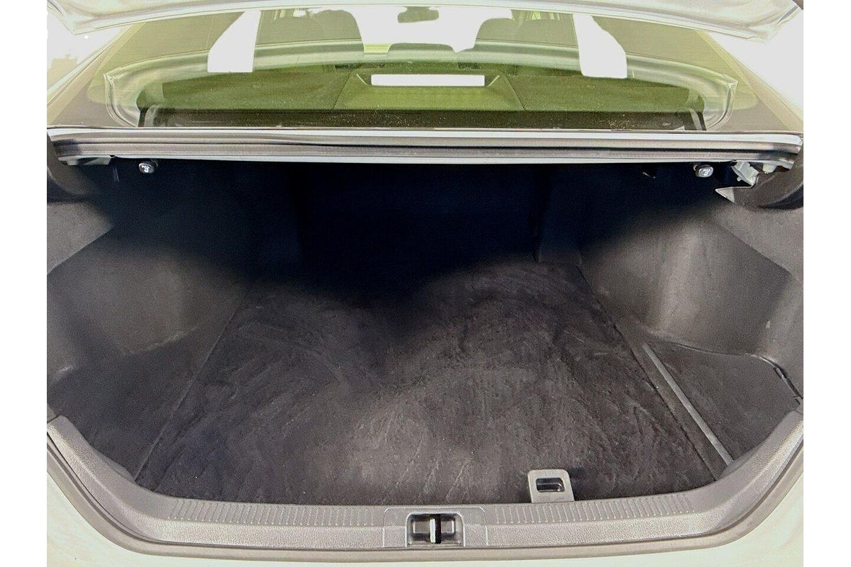 2021 Toyota Camry Ascent AXVH70R