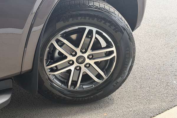 2025 Ford Everest Trend 2.0L