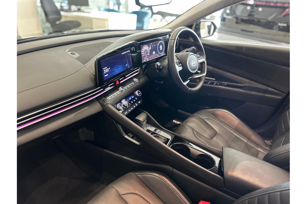 2024 Hyundai i30 Premium CN7.V2