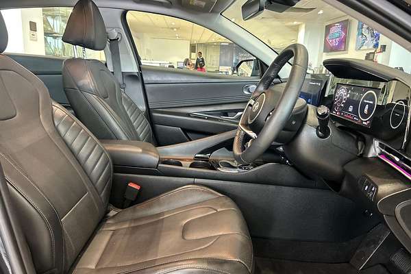 2024 Hyundai i30 Premium CN7.V2