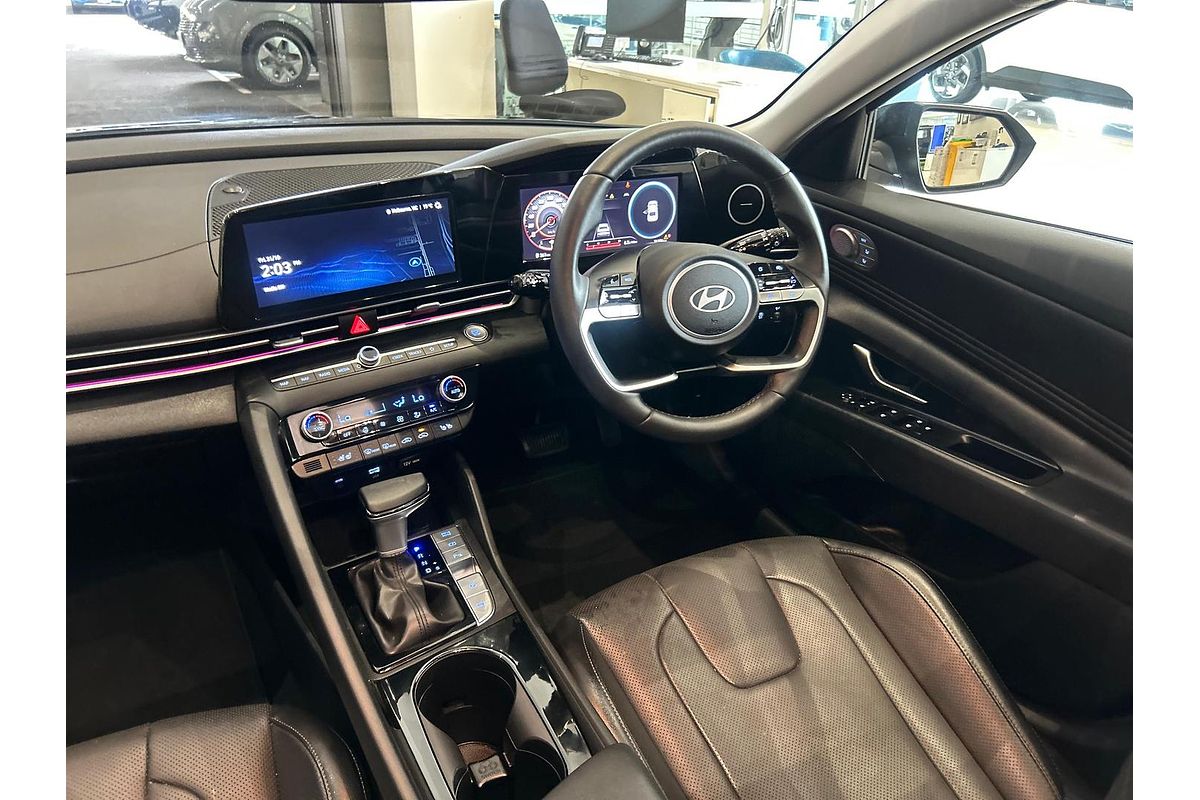 2024 Hyundai i30 Premium CN7.V2