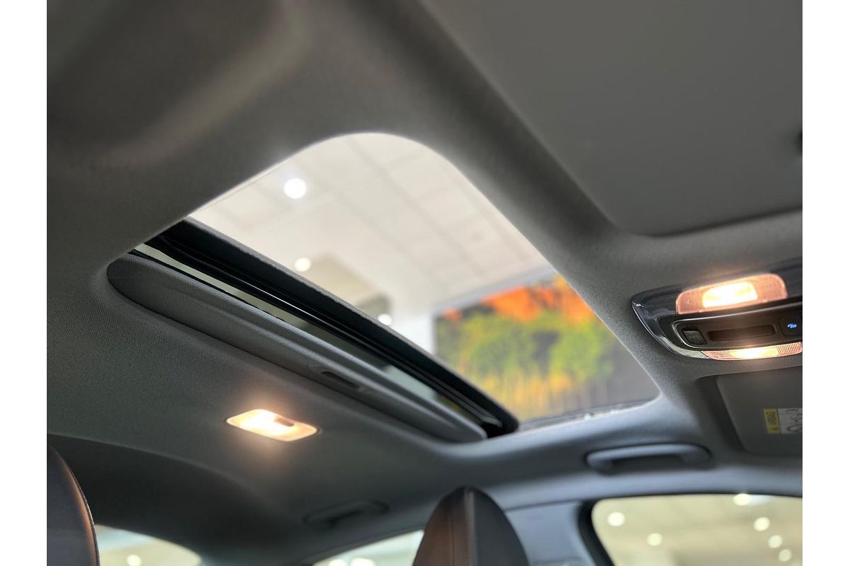 2024 Hyundai i30 Premium CN7.V2