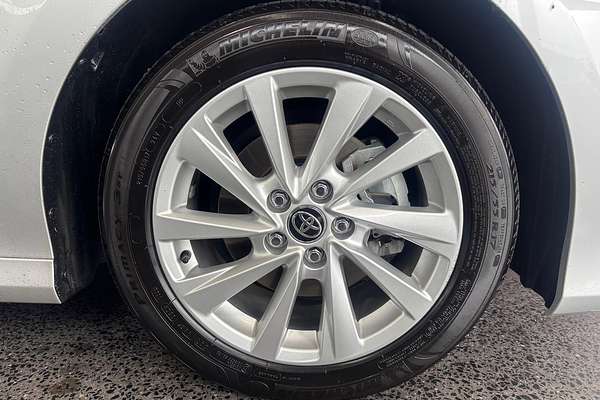 2022 Toyota Camry Ascent AXVH70R