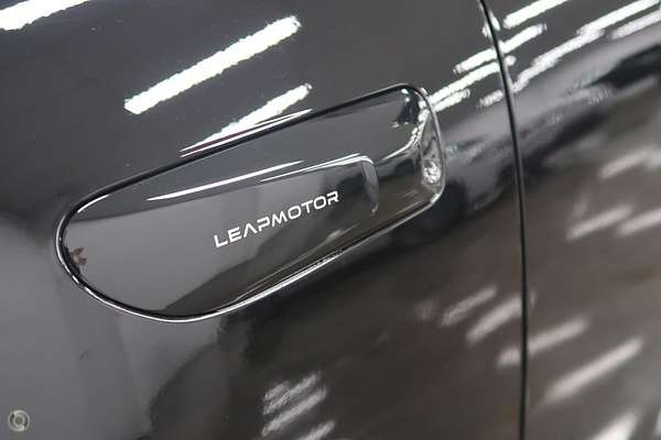 2025 Leapmotor C10 Design B11