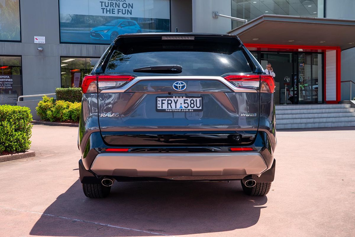 2021 Toyota RAV4 XSE AXAH54R