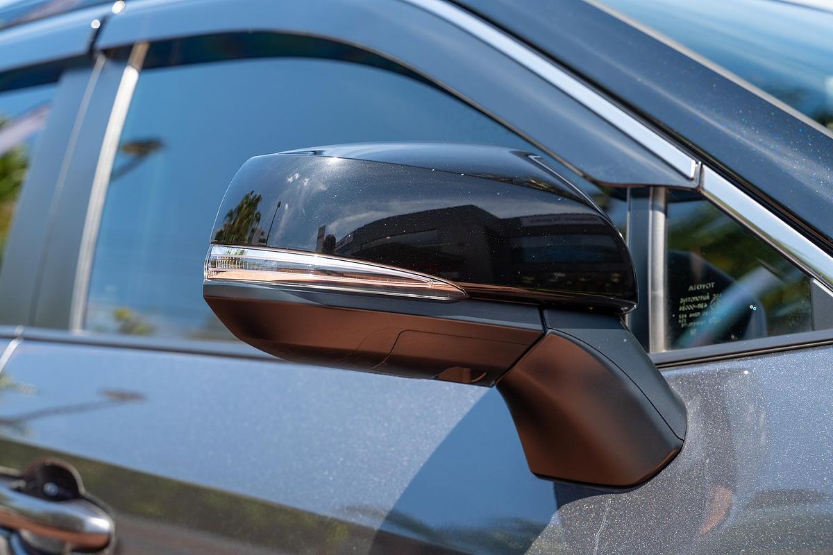 2021 Toyota RAV4 XSE AXAH54R