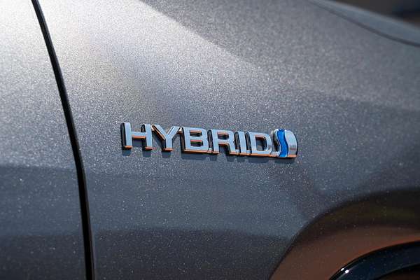 2021 Toyota RAV4 XSE AXAH54R