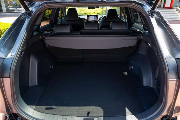 2021 Toyota RAV4 XSE AXAH54R