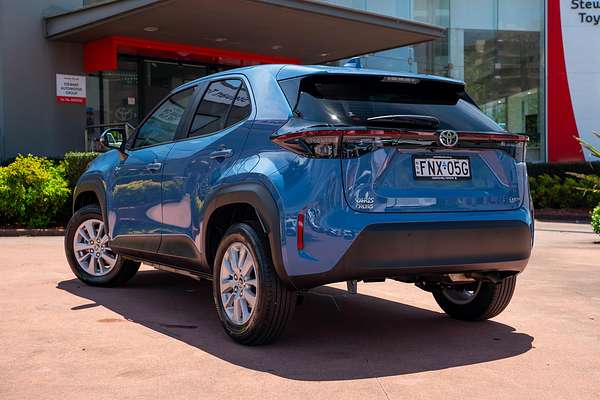 2025 Toyota Yaris Cross GXL MXPJ10R