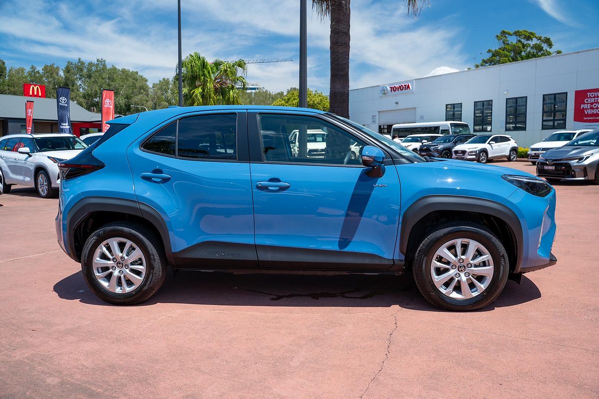 2025 Toyota Yaris Cross GXL MXPJ10R