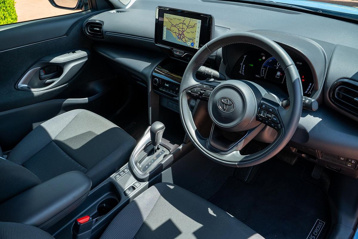 2025 Toyota Yaris Cross GXL MXPJ10R