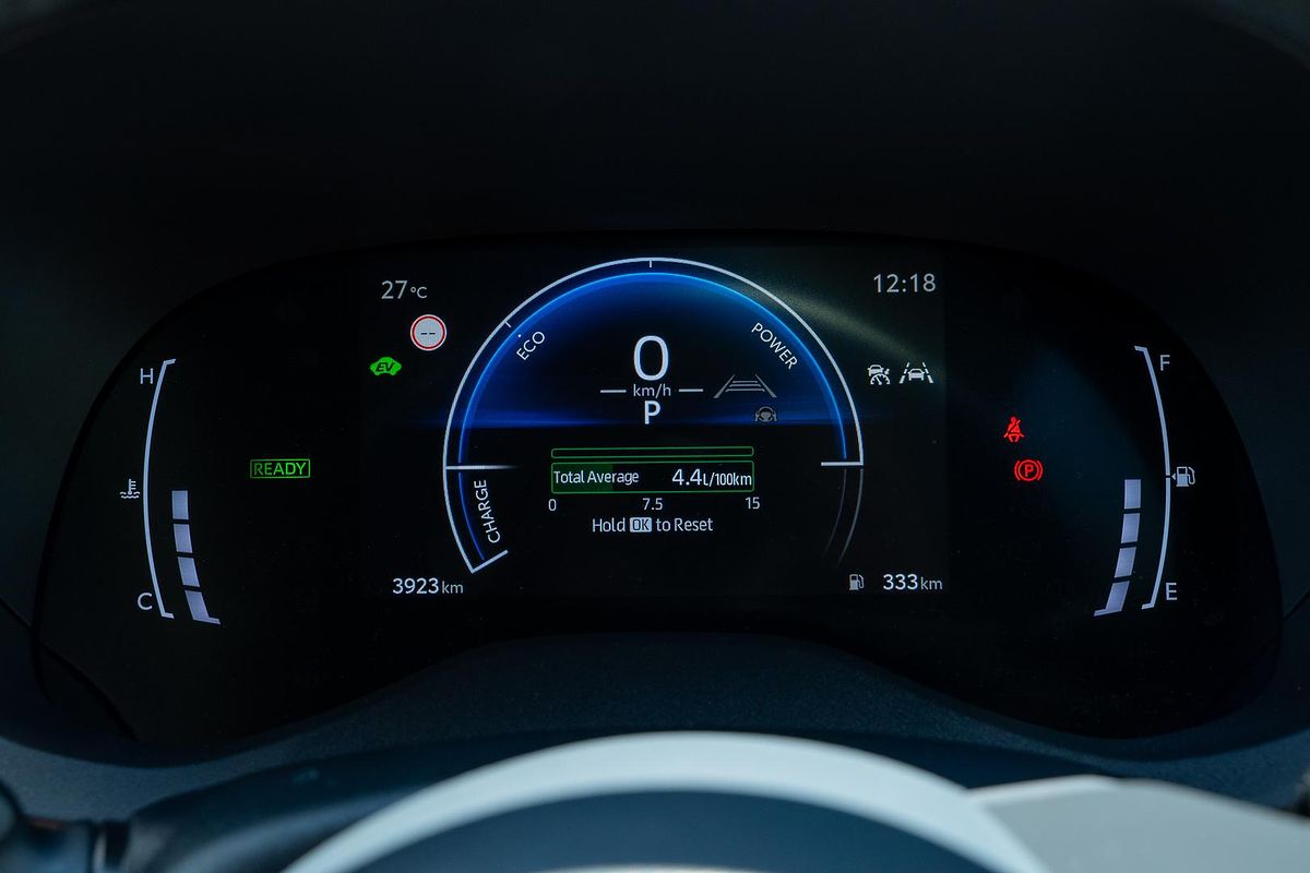 2025 Toyota Yaris Cross GXL MXPJ10R