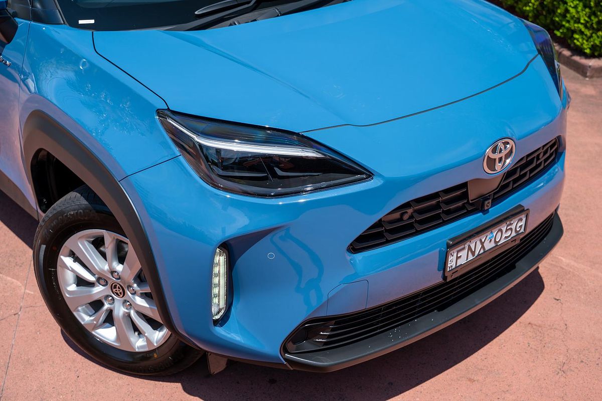 2025 Toyota Yaris Cross GXL MXPJ10R