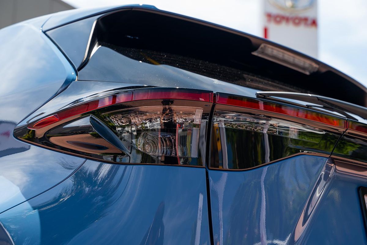 2025 Toyota Yaris Cross GXL MXPJ10R