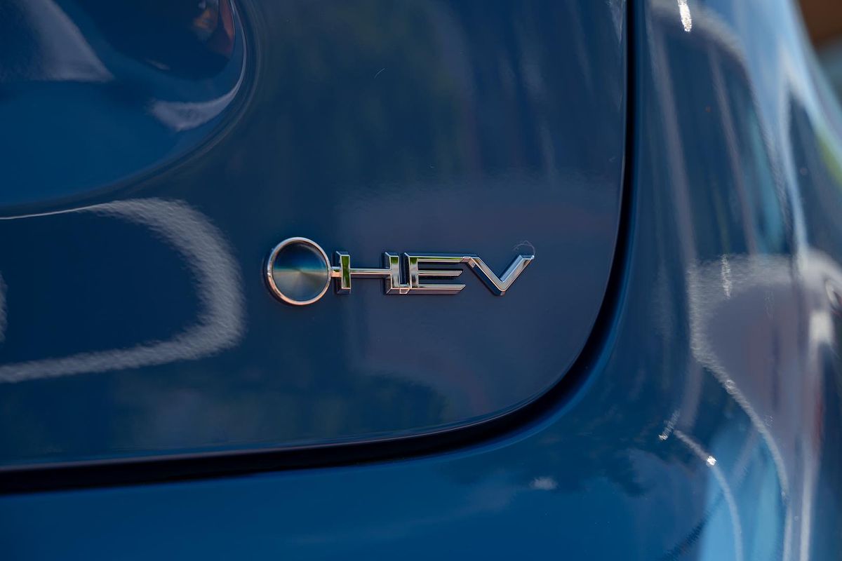 2025 Toyota Yaris Cross GXL MXPJ10R