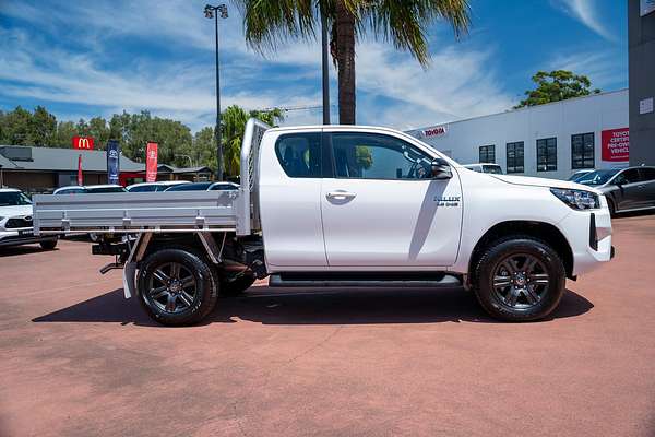 2025 Toyota Hilux SR GUN126R 4X4