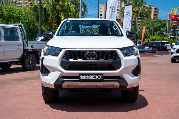 2025 Toyota Hilux SR GUN126R 4X4