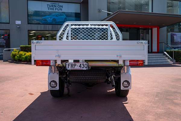 2025 Toyota Hilux SR GUN126R 4X4