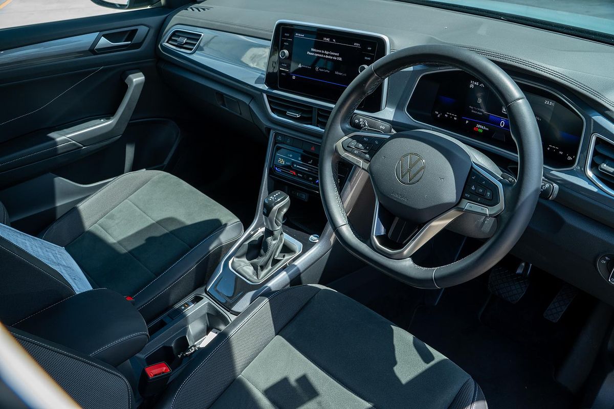 2022 Volkswagen T-Roc 110TSI Style D11