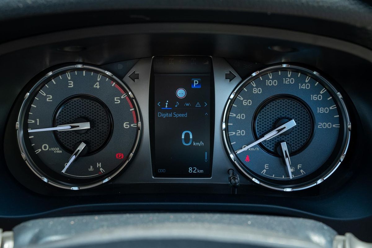 2025 Toyota Hilux SR GUN126R 4X4