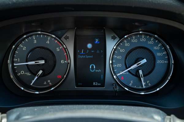 2025 Toyota Hilux SR GUN126R 4X4