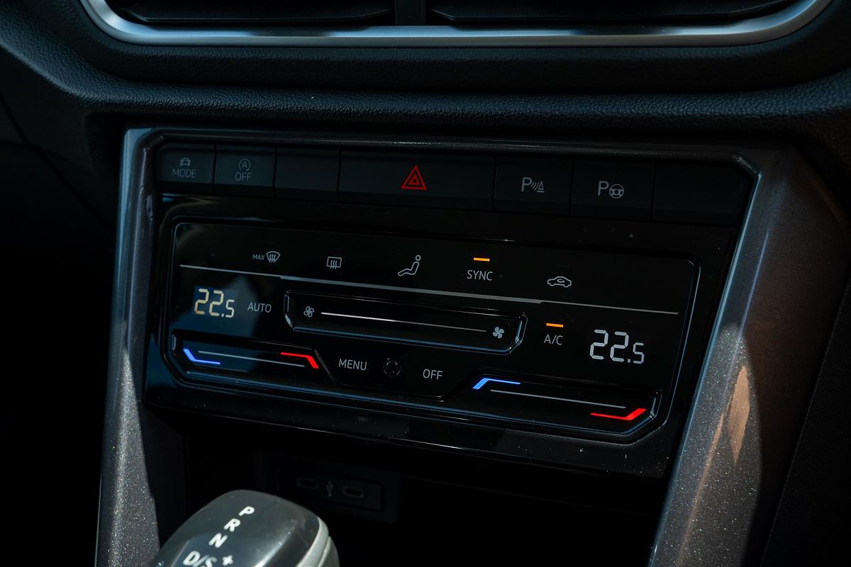 2022 Volkswagen T-Roc 110TSI Style D11