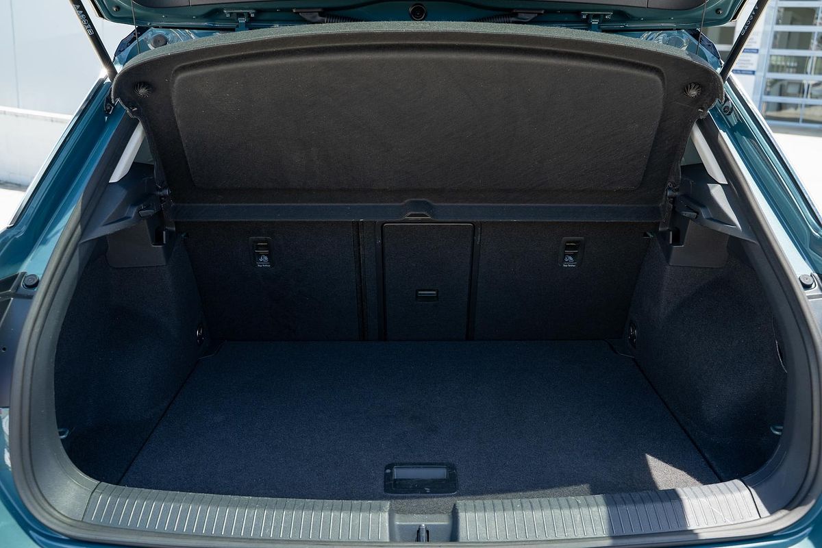 2022 Volkswagen T-Roc 110TSI Style D11