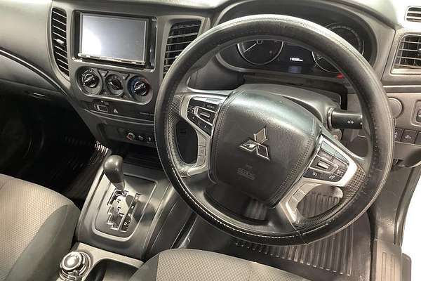 2020 Mitsubishi Triton GLX MR 4X4