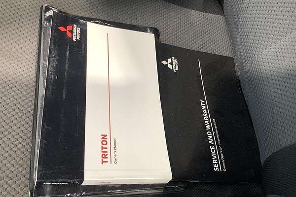 2020 Mitsubishi Triton GLX MR 4X4