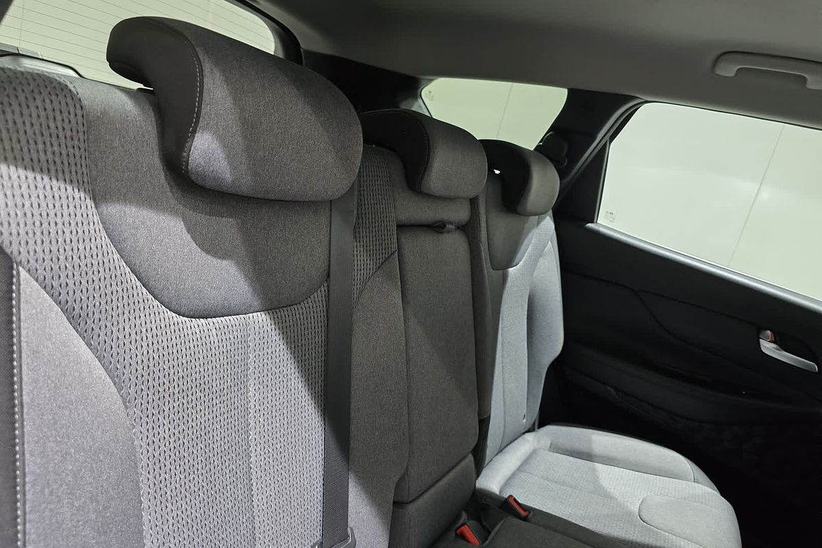 2022 Hyundai Santa Fe TM.V4