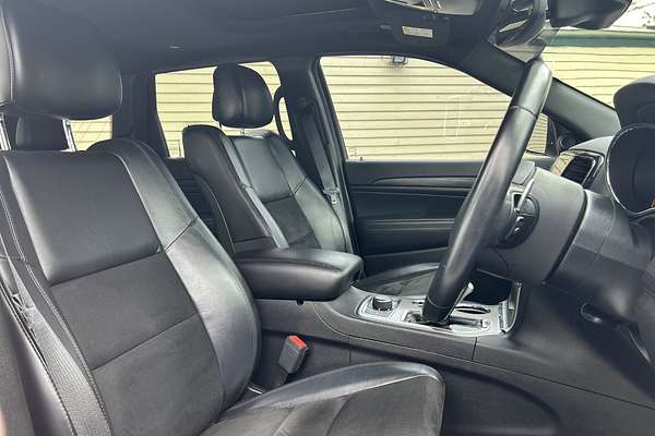 2021 Jeep Grand Cherokee Night Eagle WK