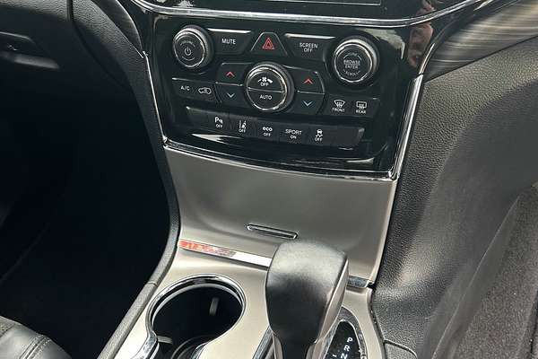 2021 Jeep Grand Cherokee Night Eagle WK