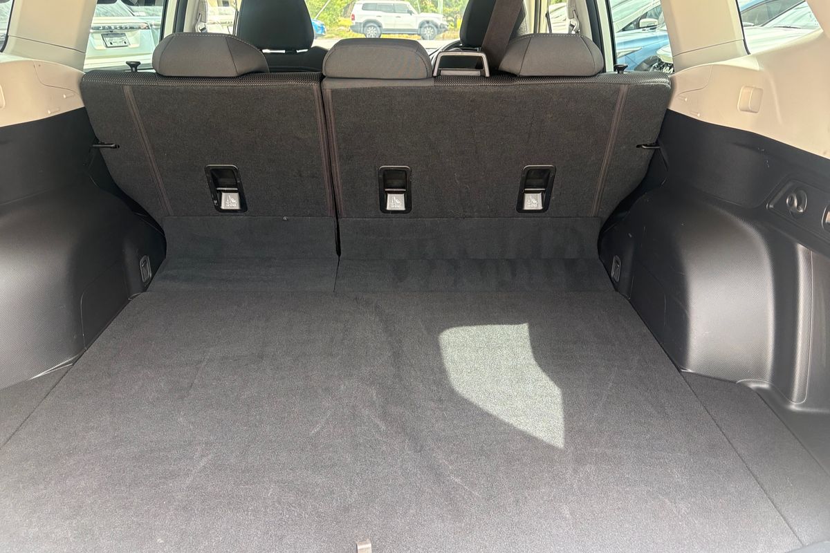 2023 Subaru Forester 2.5i-L S5