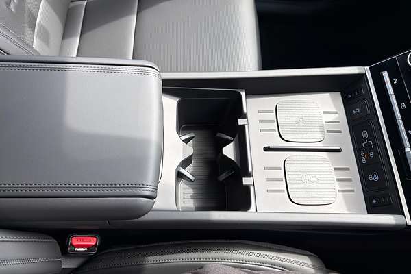 2025 Hyundai Santa Fe Hybrid Calligraphy MX5.V2