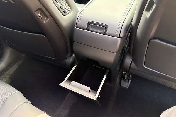 2025 Hyundai Santa Fe Hybrid Calligraphy MX5.V2