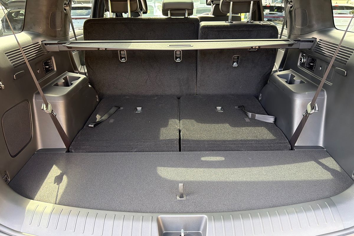 2025 Hyundai Santa Fe Hybrid Calligraphy MX5.V2