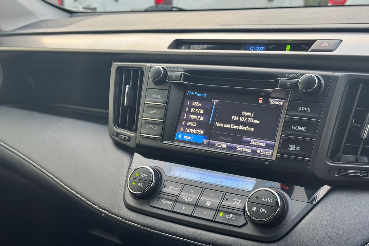 2017 Toyota RAV4 GXL ASA44R