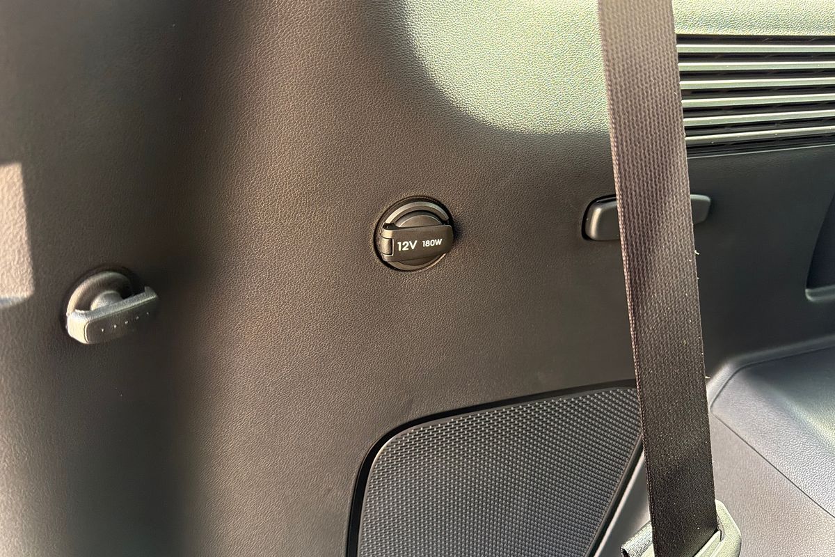 2025 Hyundai Santa Fe Hybrid Calligraphy MX5.V2