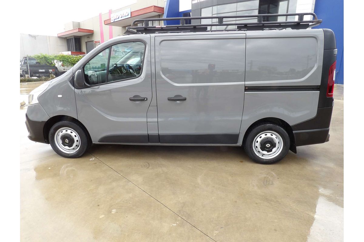 2017 Renault Trafic 66KW X82 SWB Low Roof