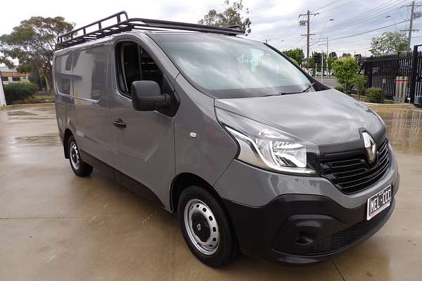 2017 Renault Trafic 66KW X82 SWB Low Roof