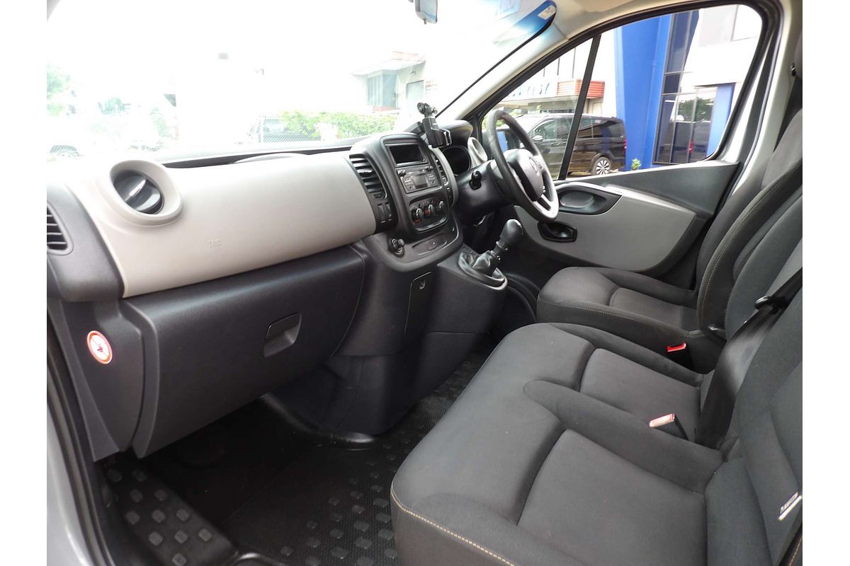 2017 Renault Trafic 66KW X82 SWB Low Roof