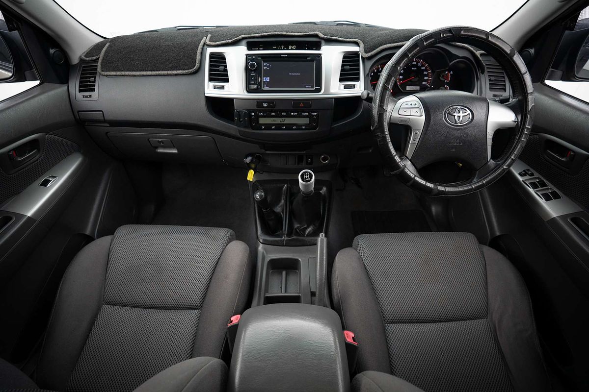 2012 Toyota Hilux SR5 GGN25R 4X4